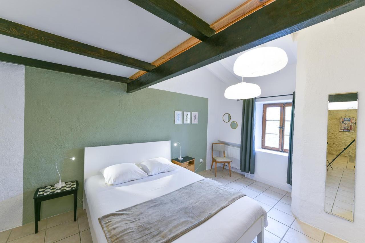 Auberge La Plaine Chabrillan Exterior photo
