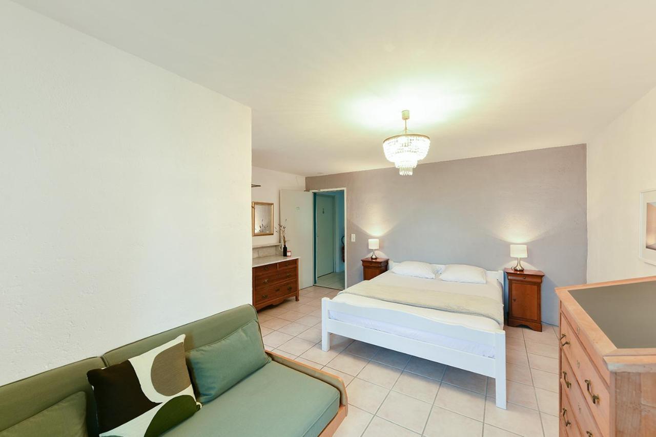 Auberge La Plaine Chabrillan Exterior photo