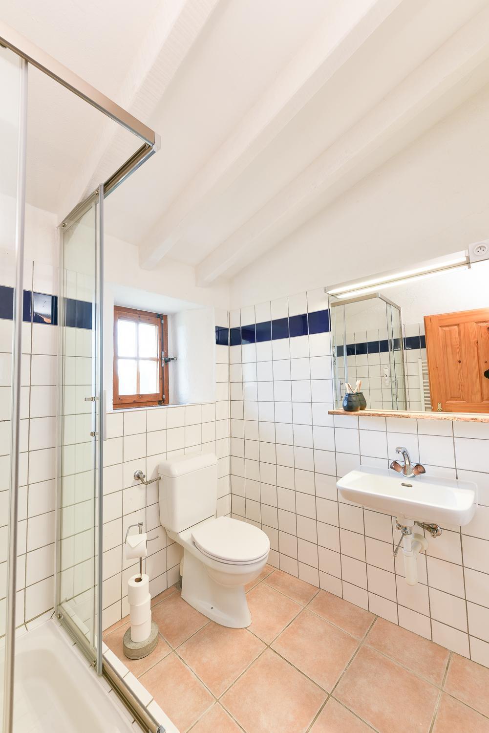 Auberge La Plaine Chabrillan Room photo